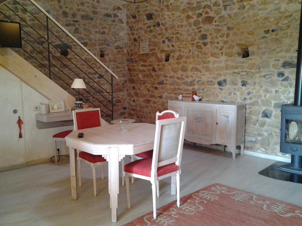 Le Clos du Merle Savigny  Chambre photo